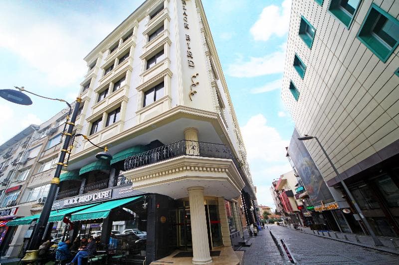 Black Bird Hotel 5