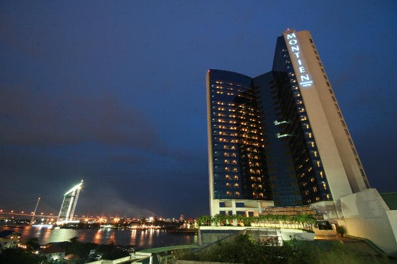 Montien Riverside Hotel 1