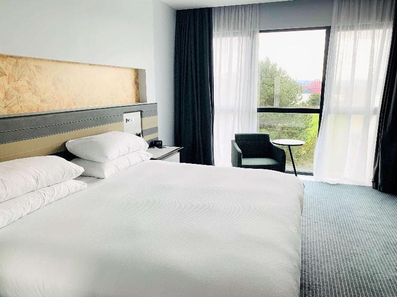 DoubleTree by Hilton Edinburgh - Queensferry Crossing 2