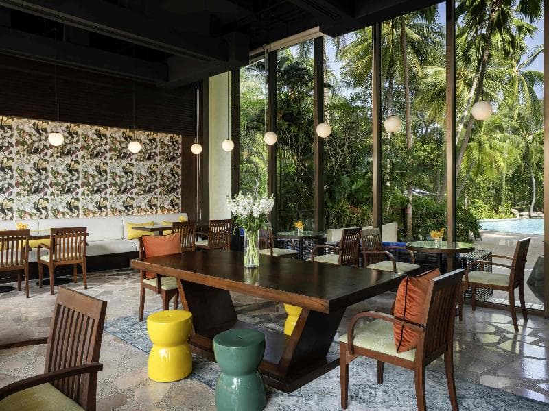 Pullman Phuket Karon Beach Resort 2