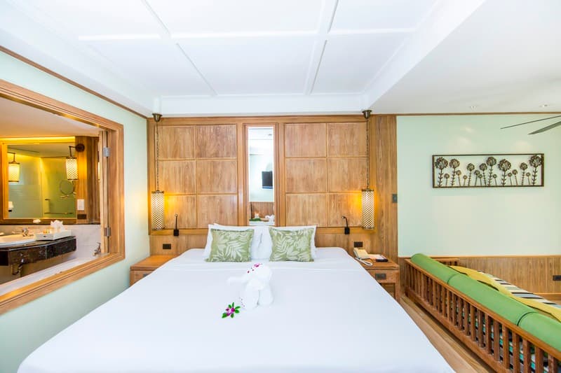 Katathani Phuket Beach Resort 5