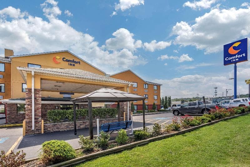 Comfort Inn 3