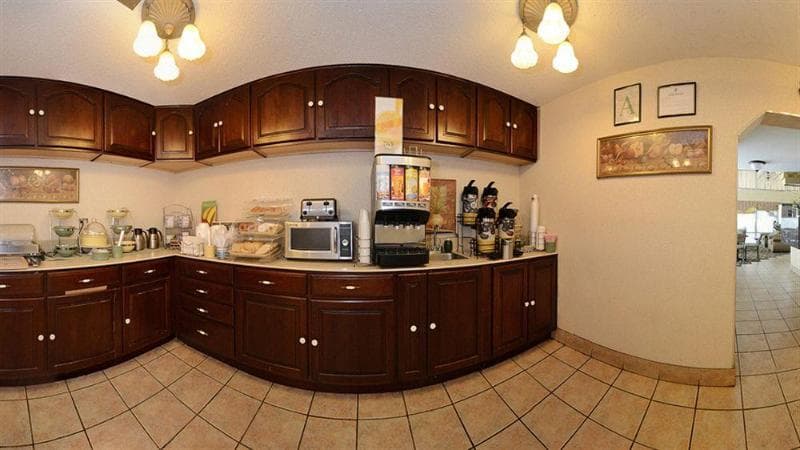 Fairbridge Inn Express 3