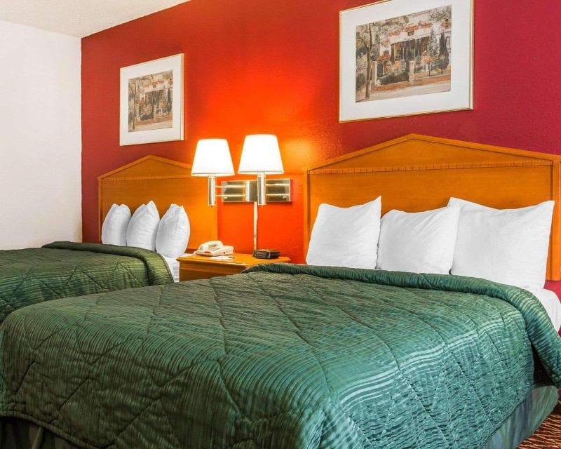 Quality Inn Northlake photo 1