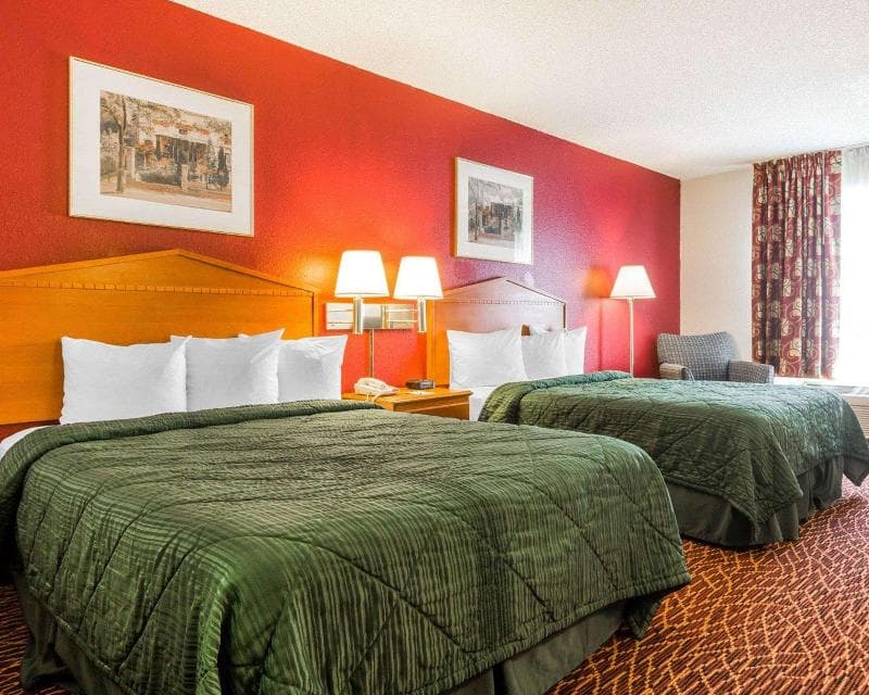Quality Inn Northlake 3