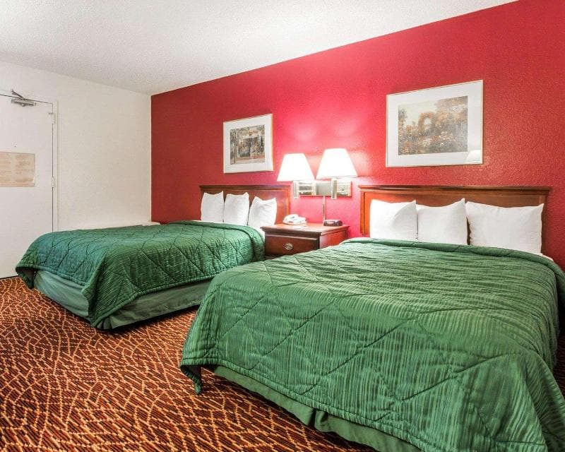 Quality Inn Northlake 5