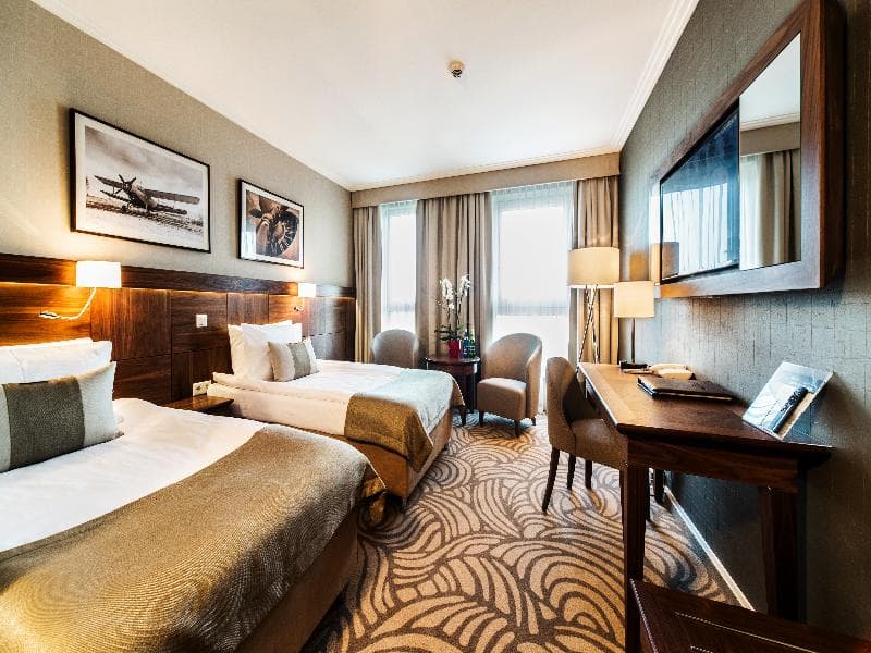 Airport Hotel Okecie 5