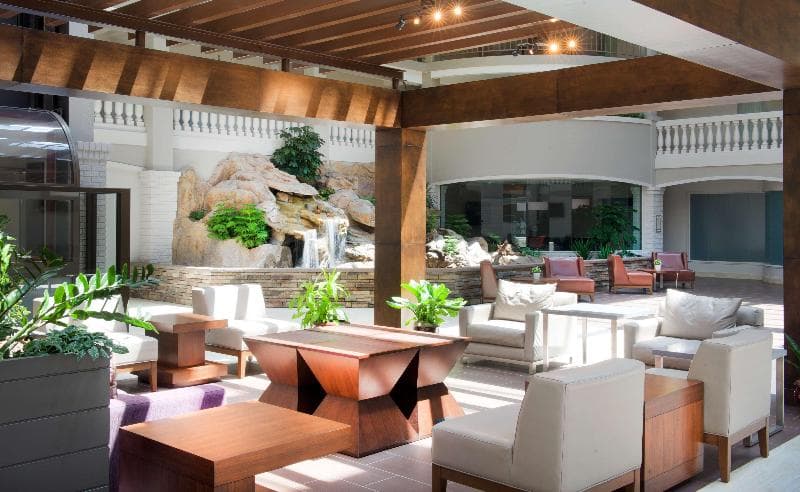 Embassy Suites by Hilton Colorado Springs 4