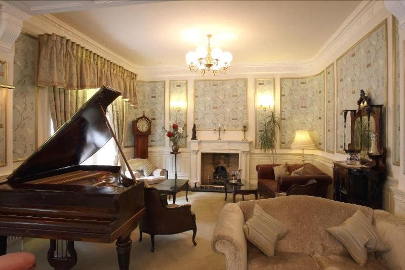 The Mansion House Hotel & Country Club 3
