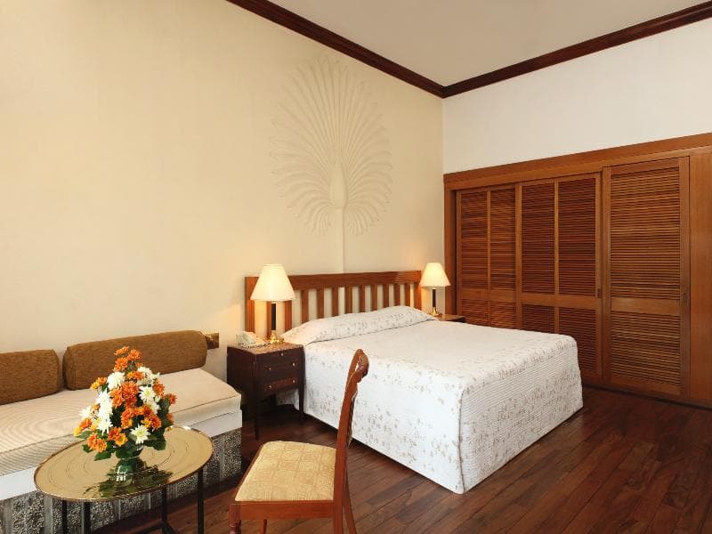 Earl's Regency 3