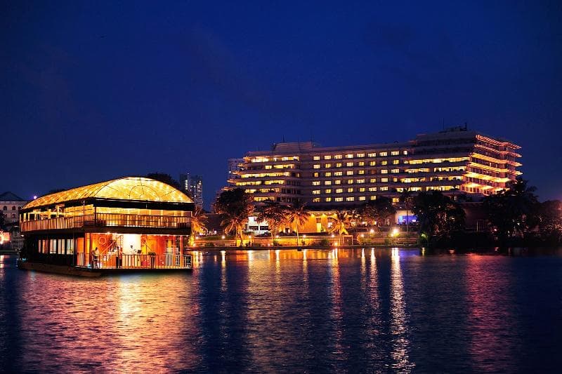 Cinnamon Lakeside Colombo 3