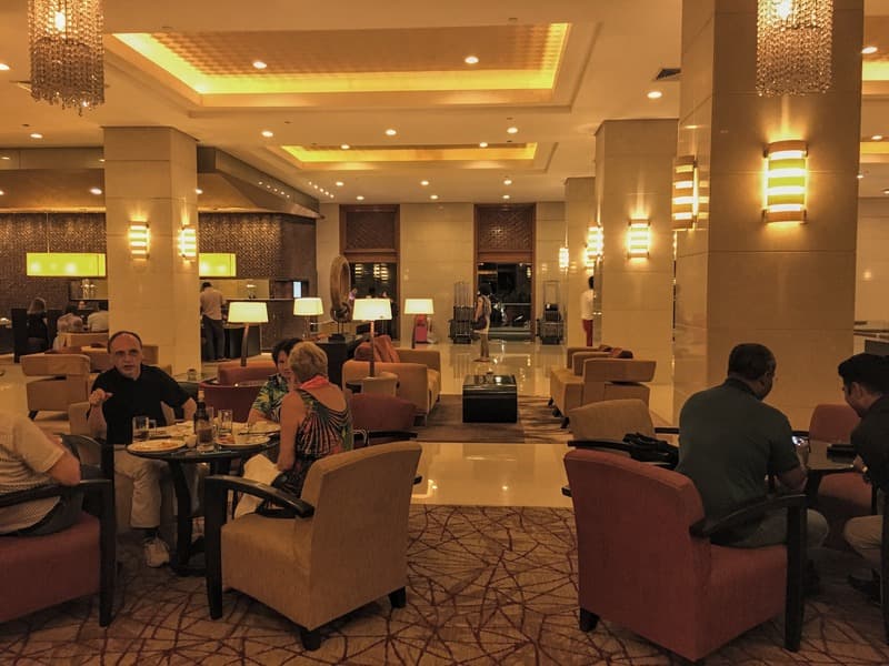 Cinnamon Lakeside Colombo 5