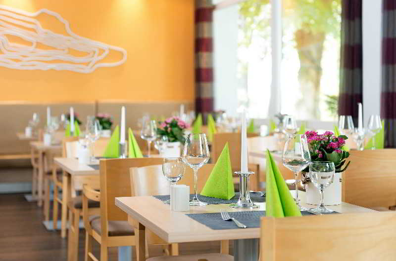 Mercure Hotel Bielefeld Johannisberg photo 1