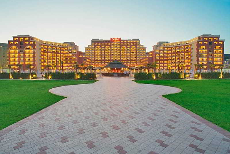 Dit Majestic Beach Resort main