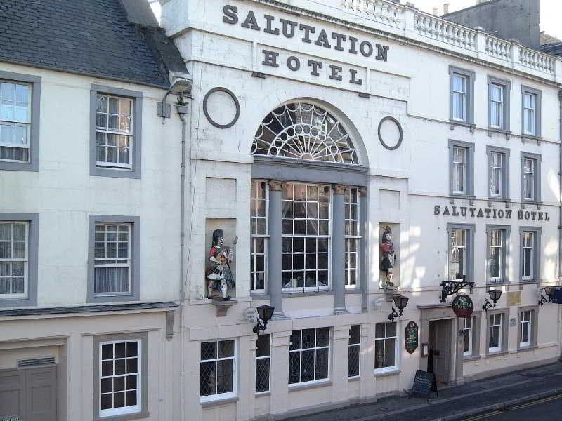 Salutation main