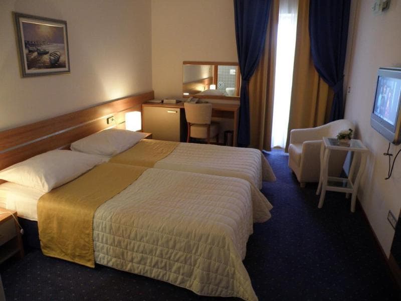 Hotel Eden 5