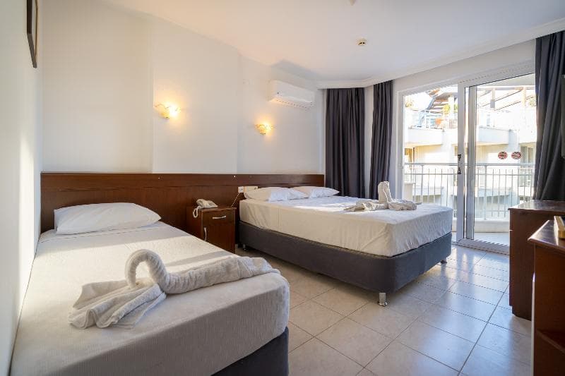 Yuvam Prime Beach Hotel 5