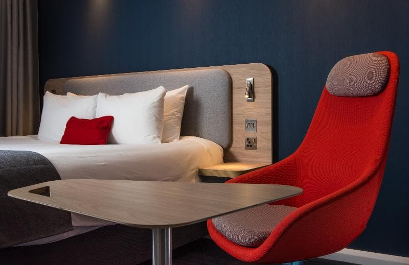 Holiday Inn Express Milton Keynes 3