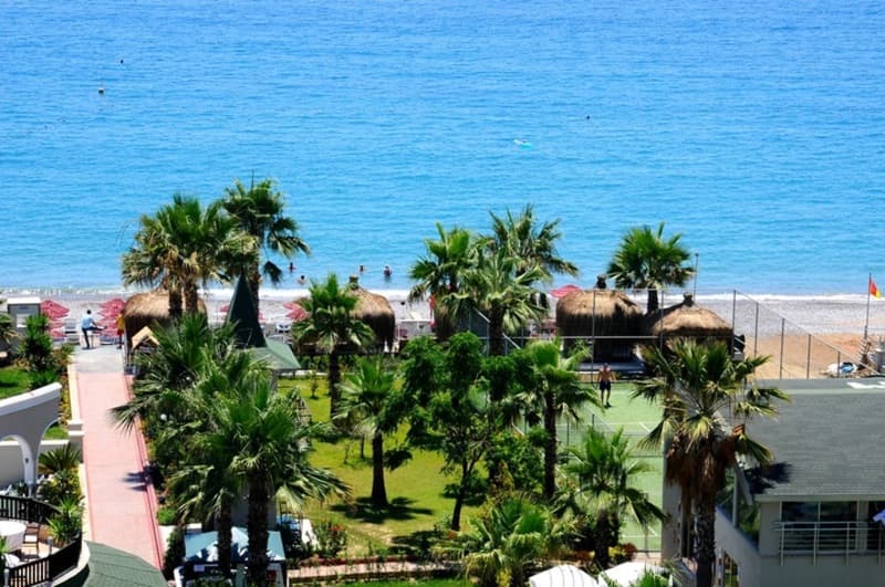 Holiday Garden Resort photo 1