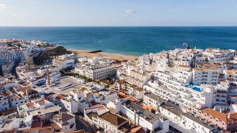 Hotel Califórnia Urban Beach – Adults Only photo 1