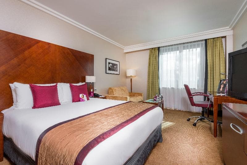 Crowne Plaza Birmingham NEC 5