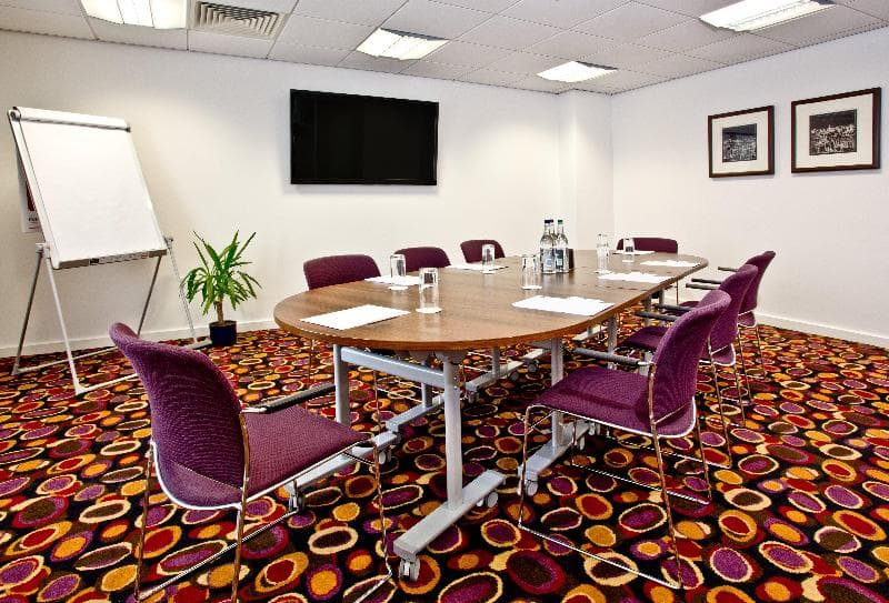 Holiday Inn Express Birmingham - South A45 4