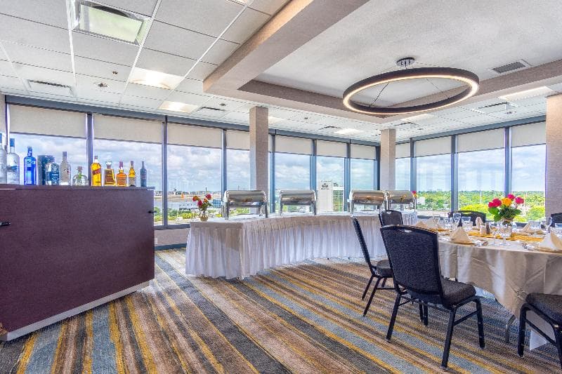 Holiday Inn Miami-International Airport photo 1