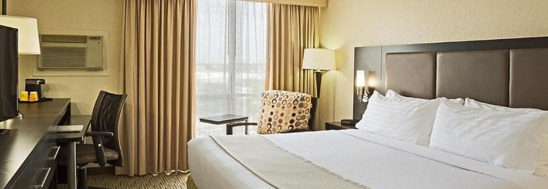 Holiday Inn Miami-International Airport 4