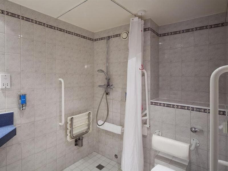 Holiday Inn Express Taunton M5, Jct 25 3