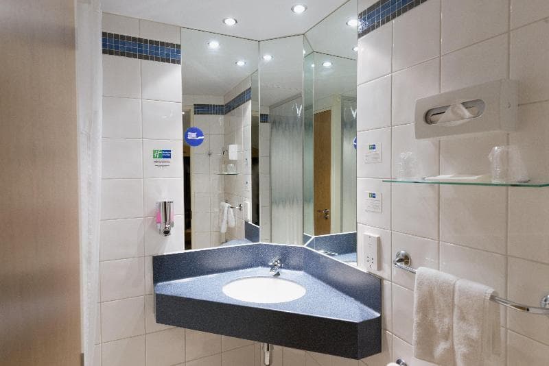 Holiday Inn Express Portsmouth - Gunwharf Quays 3