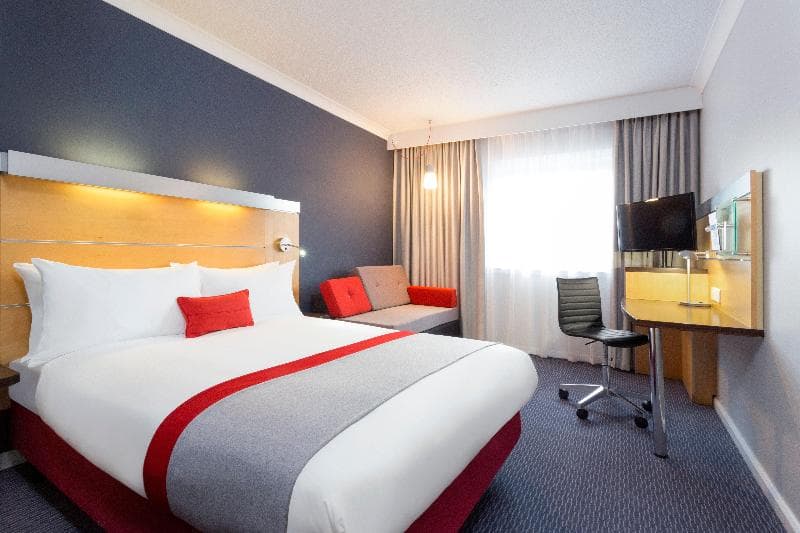 Holiday Inn Express Southampton M27 Jct7 5