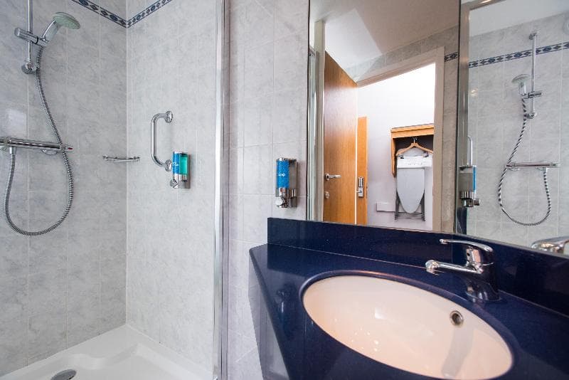 Holiday Inn Express Stafford M6, Jct. 13 4