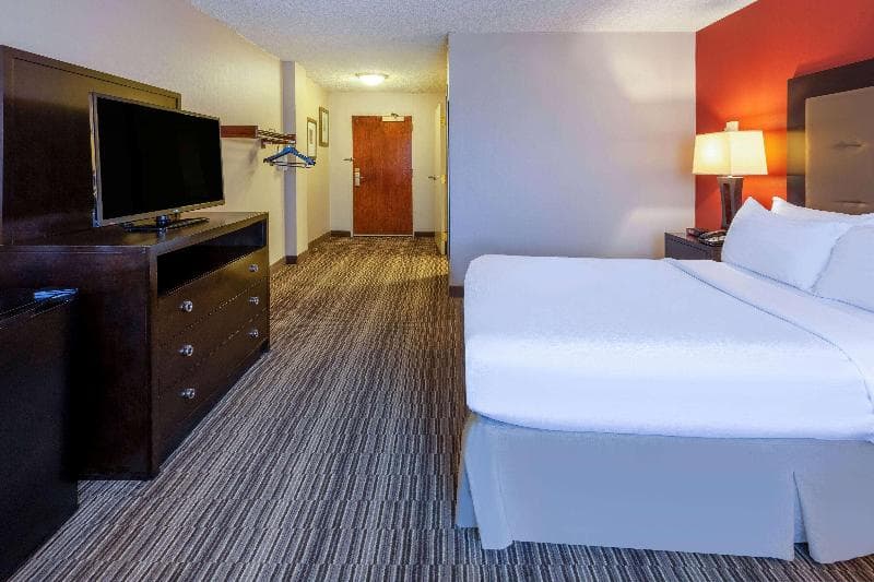 Ramada by Wyndham Liverpool/Syracuse 3