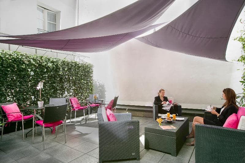 Hotel Le Bellechasse 2