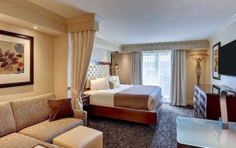 Eden Resort & Suites, BW Premier Collection 5