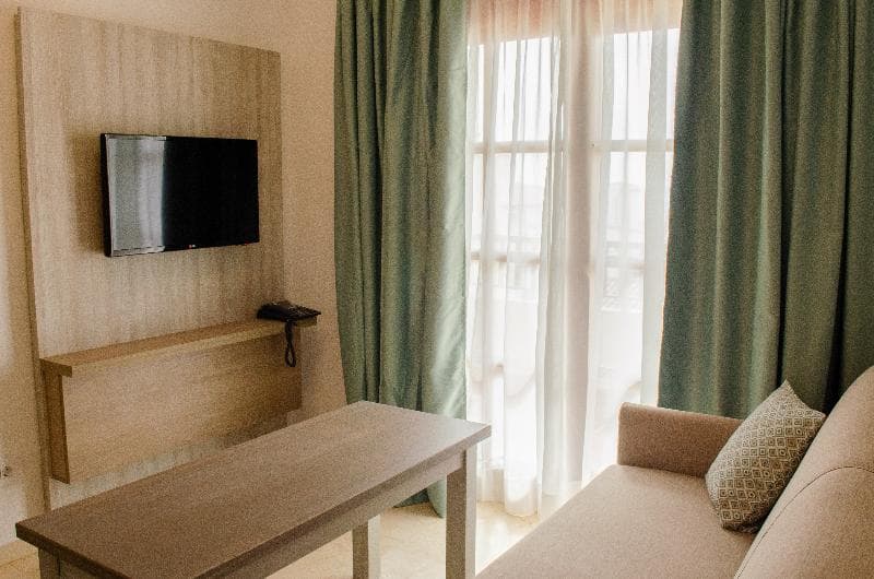 Klayman Olivina Aparthotel 4