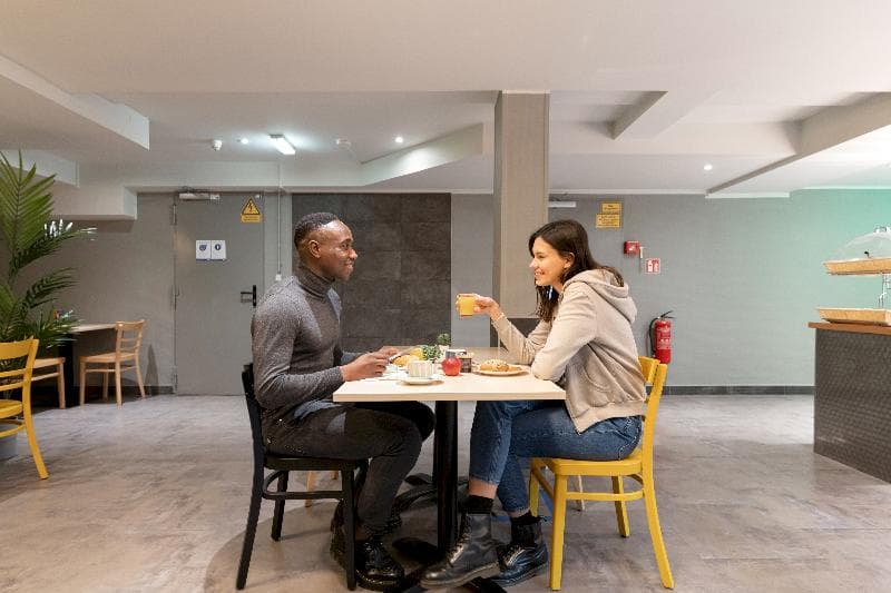A&O Hamburg Hammer Kirche 2