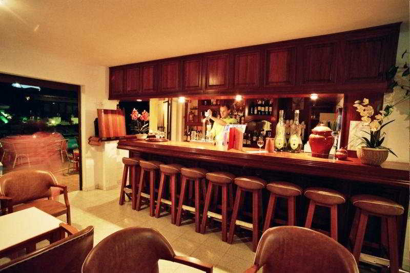 Flacalco Hotel & Apartments 4