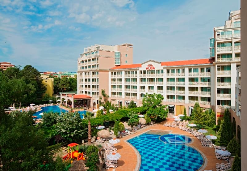 Alba Hotel main