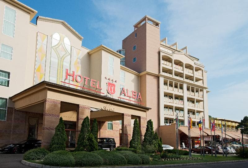 Alba Hotel 4