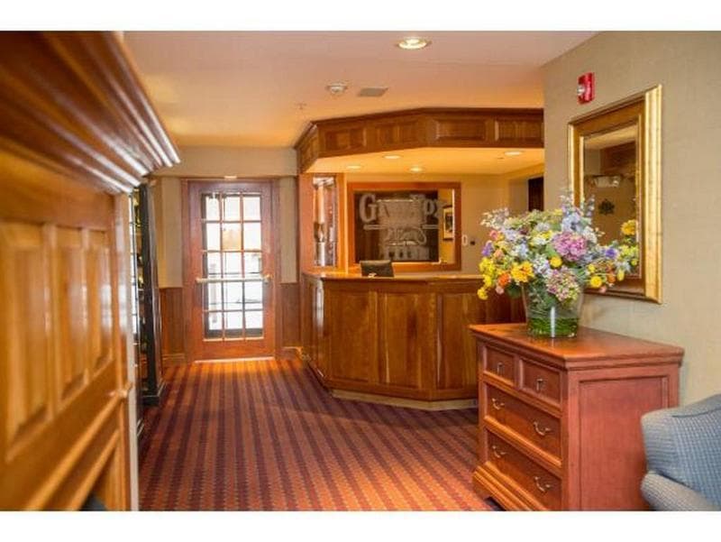 Grey Fox Inn & Resort 3