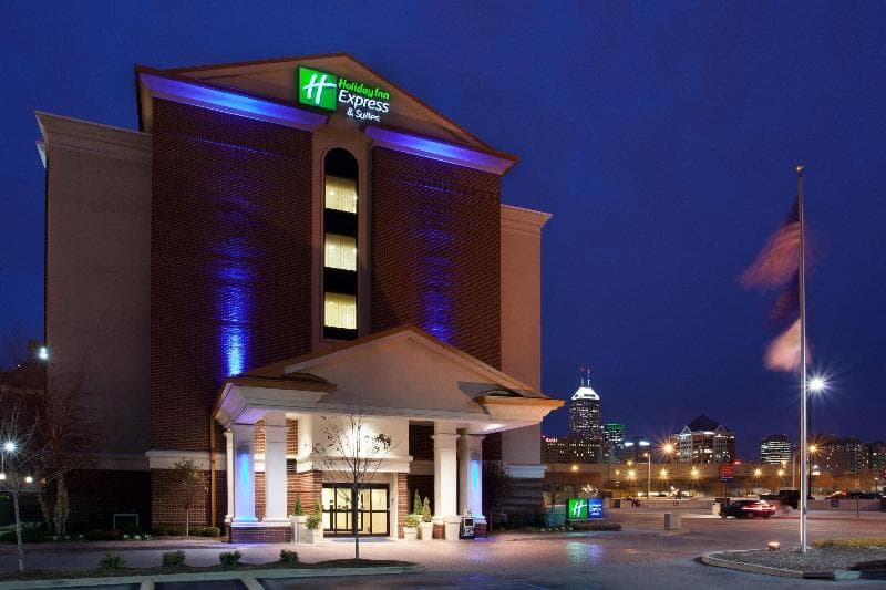 Holiday Inn Express & Suites Indianapolis Downtown Convention Center Area photo 1