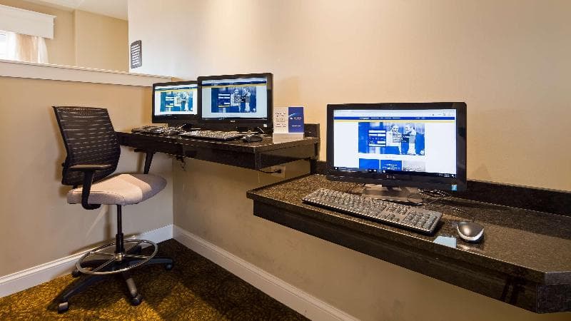 Best Western Plus Longbranch Hotel & Convention Center photo 1