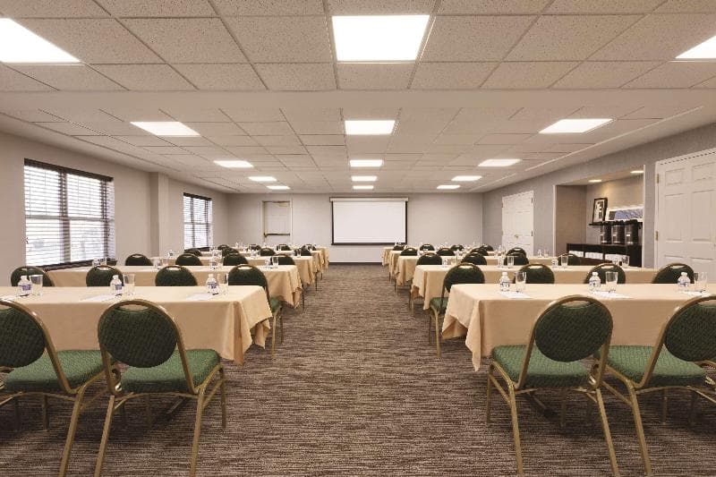Country Inn And Suites By Radisson, Roanoke, Va 4