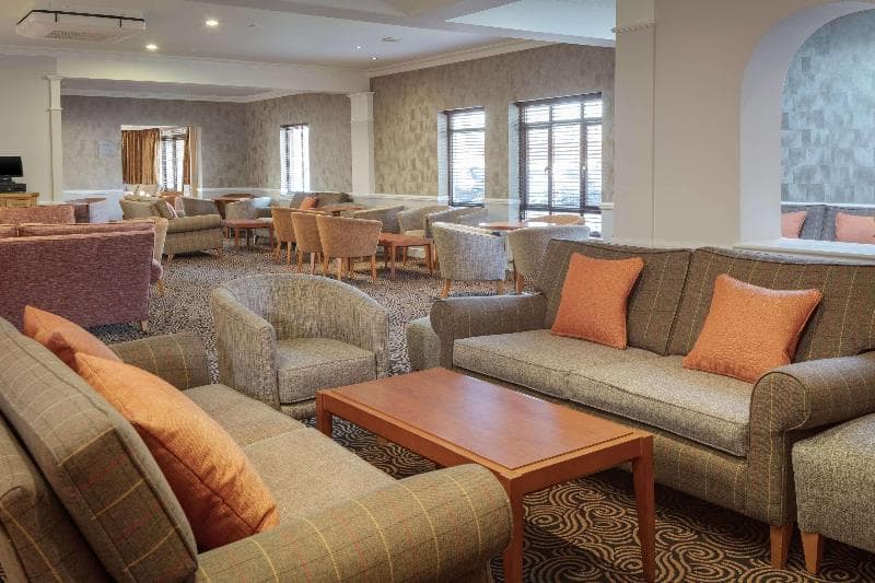 DoubleTree by Hilton Oxford Belfry 2