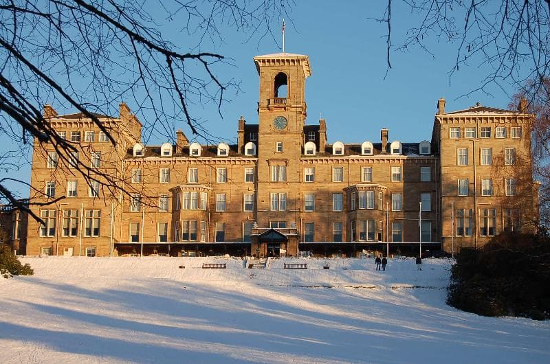 DoubleTree by Hilton Dunblane Hydro 5