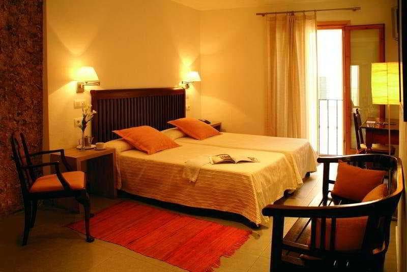 L’Hostal - Interior Hotel 4