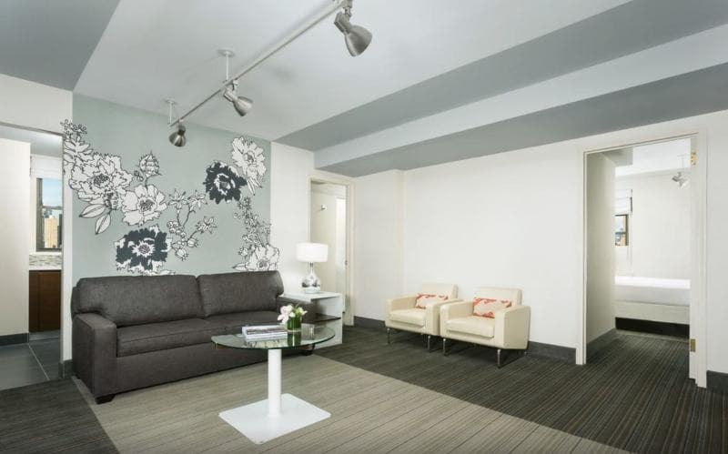 Stewart Hotel 4