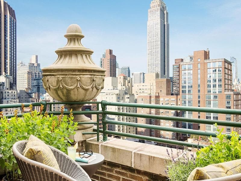 The Shelburne Sonesta New York 4