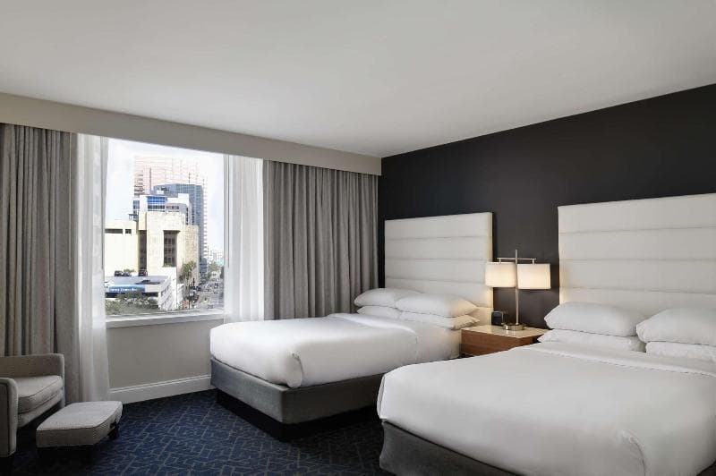 Hotel Tampa Riverwalk 5